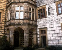 TEN CENTURIES OF ARCHITECTURE