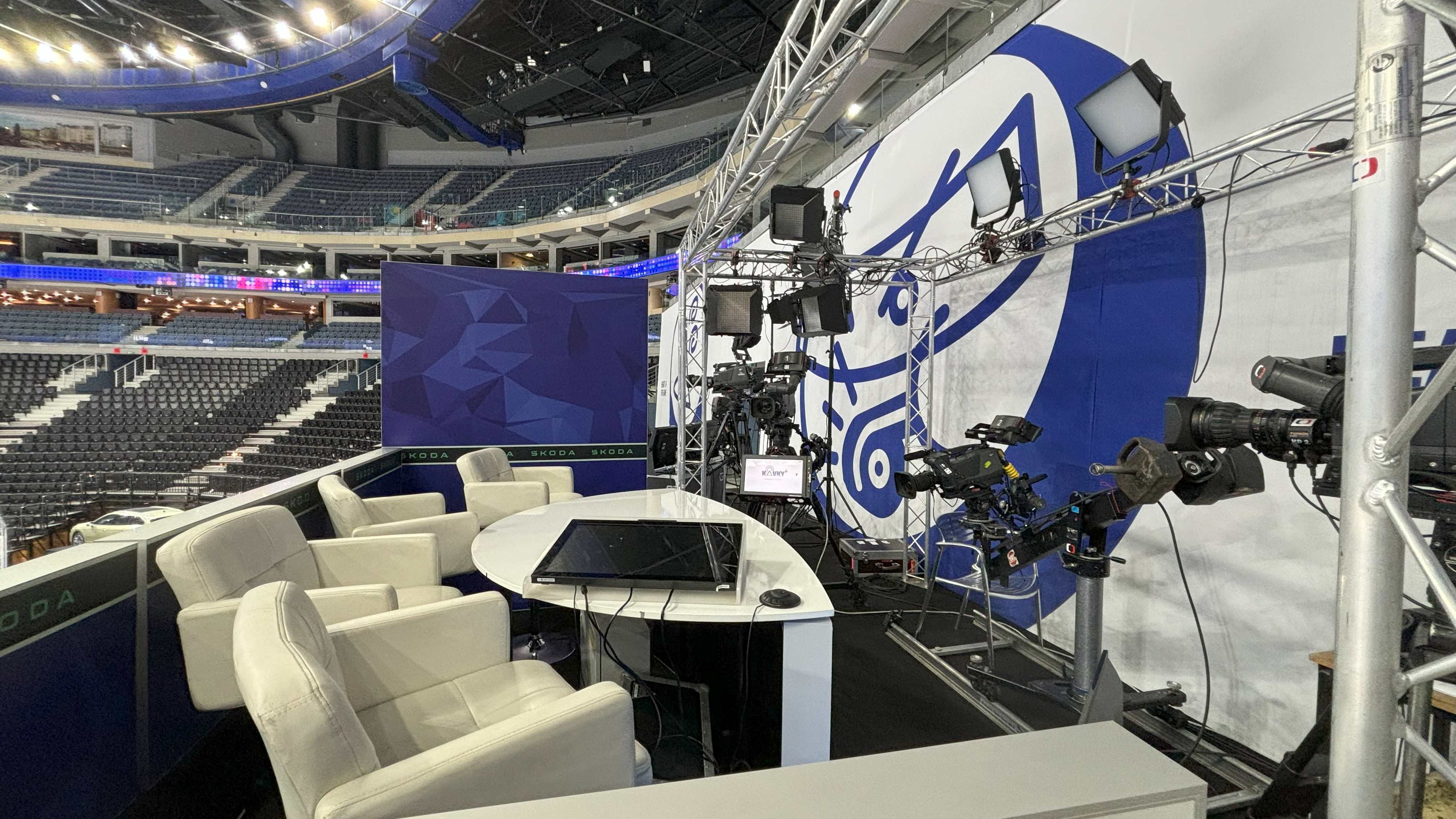 Příprava studia v O2 aréně