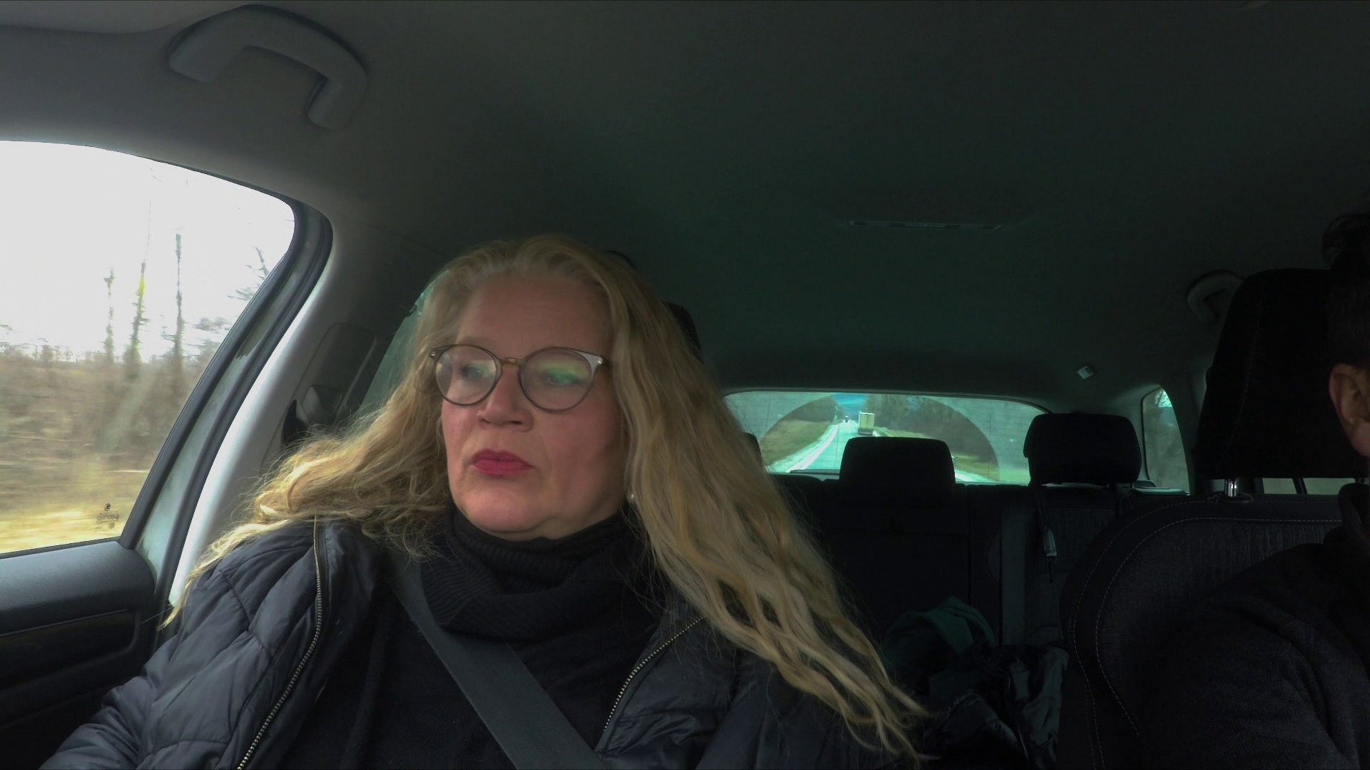 Reportáž psaná na benzínce © Česká televize reportérka Respektu Ivana Svobodová