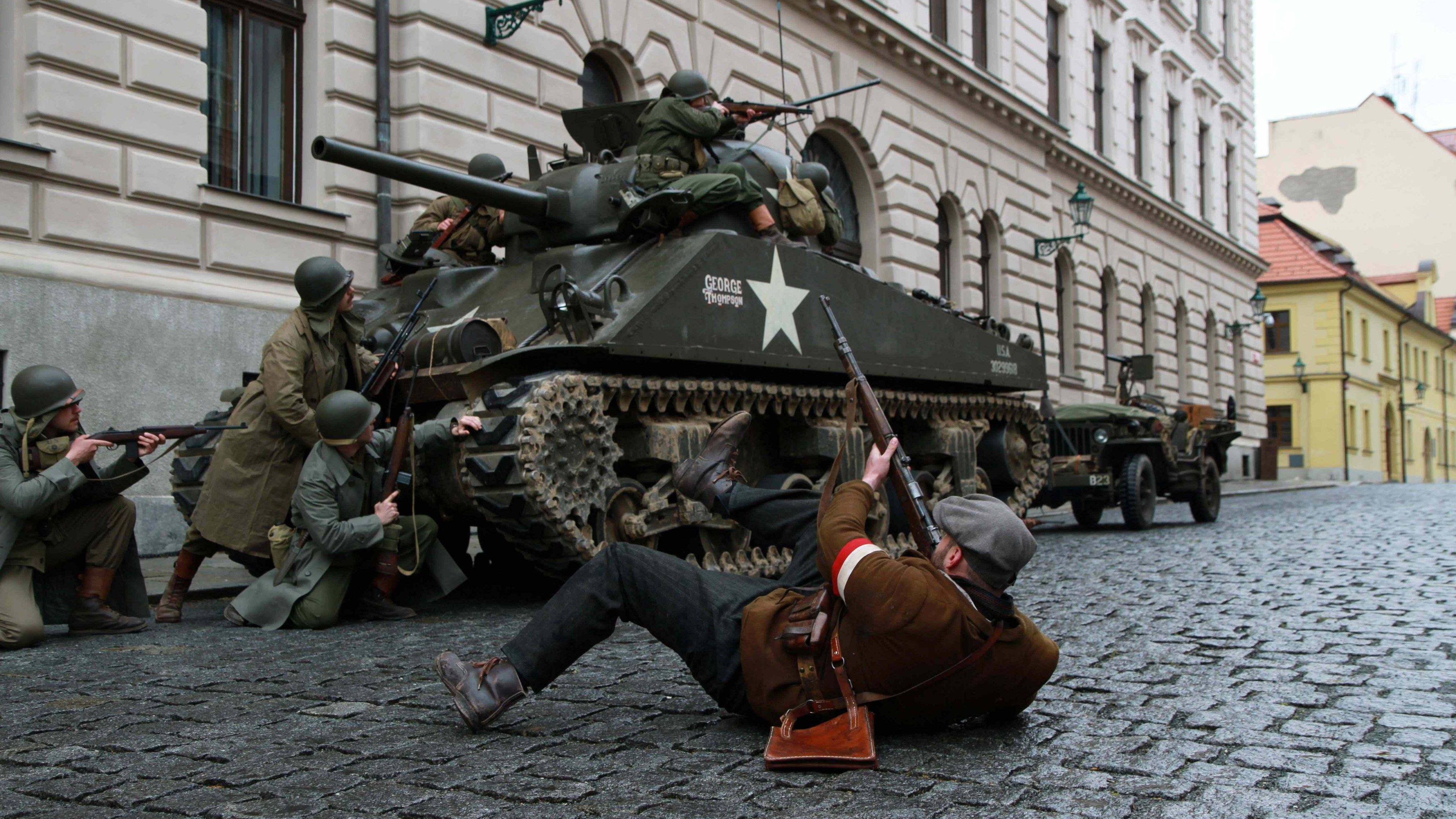 003Hovoří Plzeň, svobodná Plzeň hovoří © Česká televize