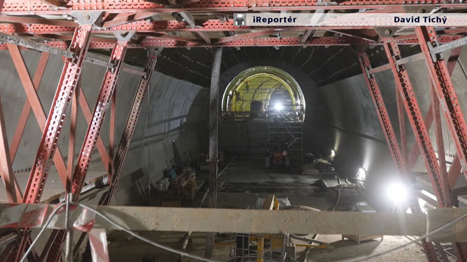 iReportér © Česká televize (2)