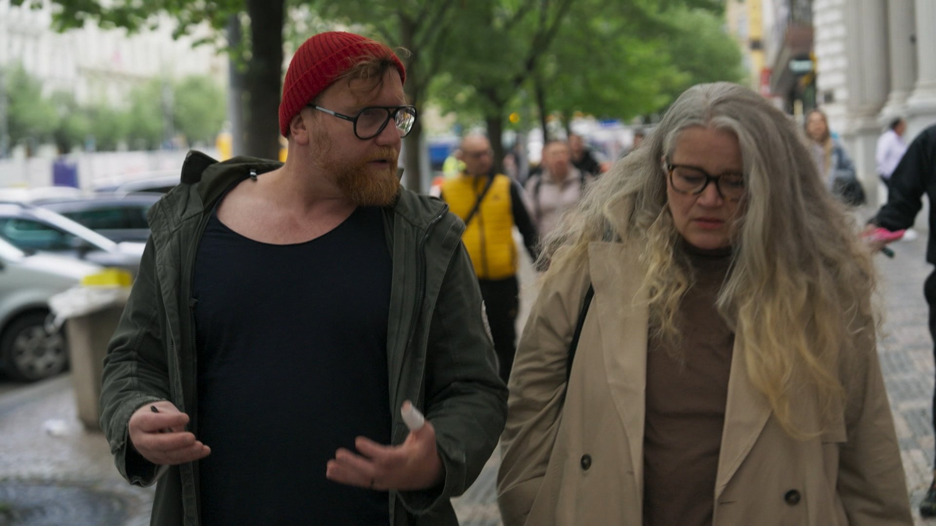 Smoke_03_Robin Kvapil a Ivana Svobodová © Česká televize