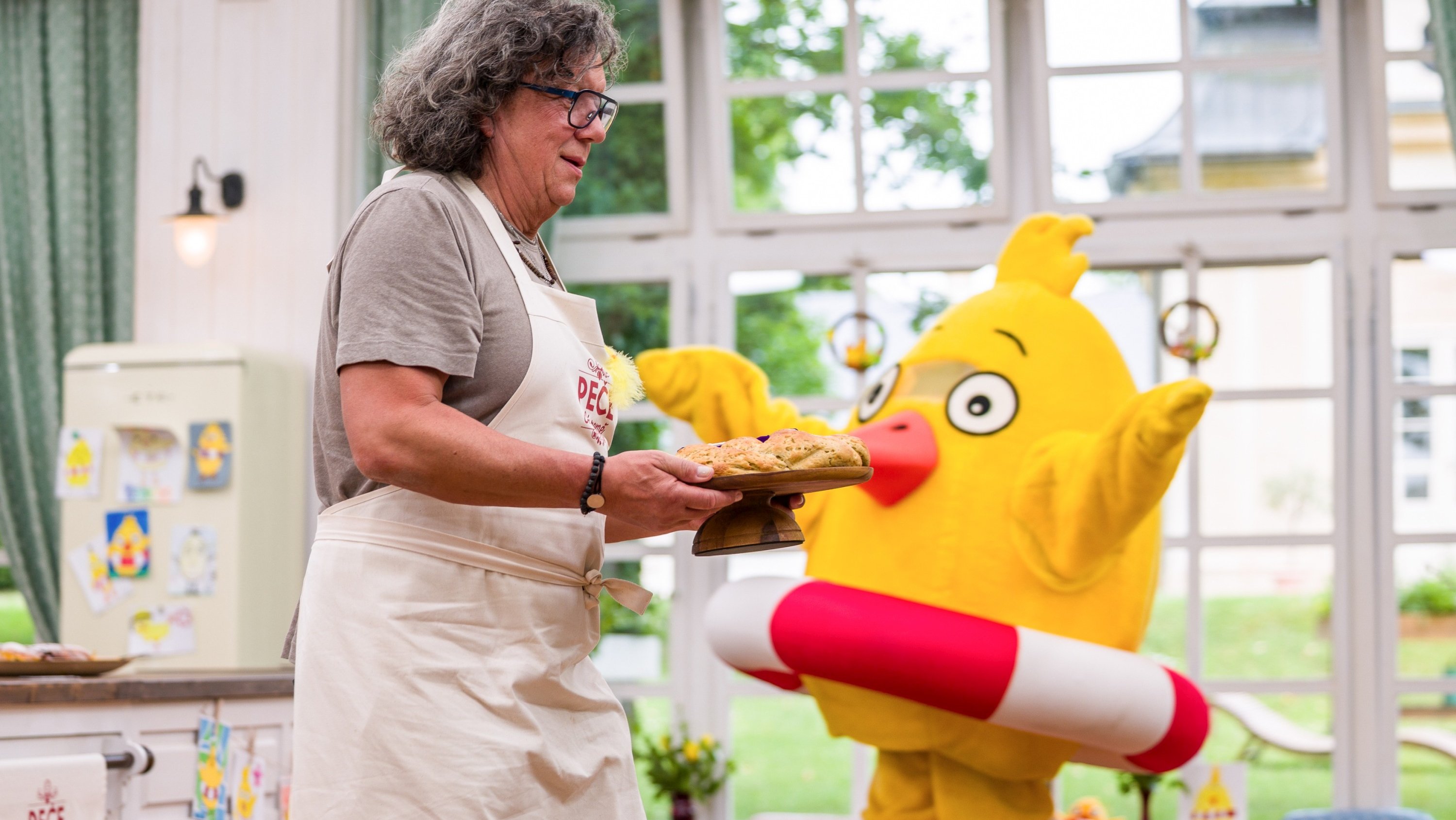 Kuře na Velikonoční pondělí opět peklo dobro, dosáhlo rekordní sledovanosti a částky 15 715 187 korun