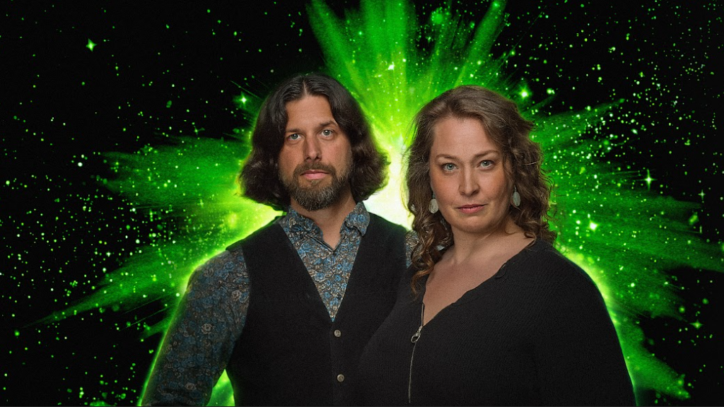 Proč lidé věří konspiracím? ČT přináší podcast Studio Atlantida věnující se nejznámějším představám o spiknutí