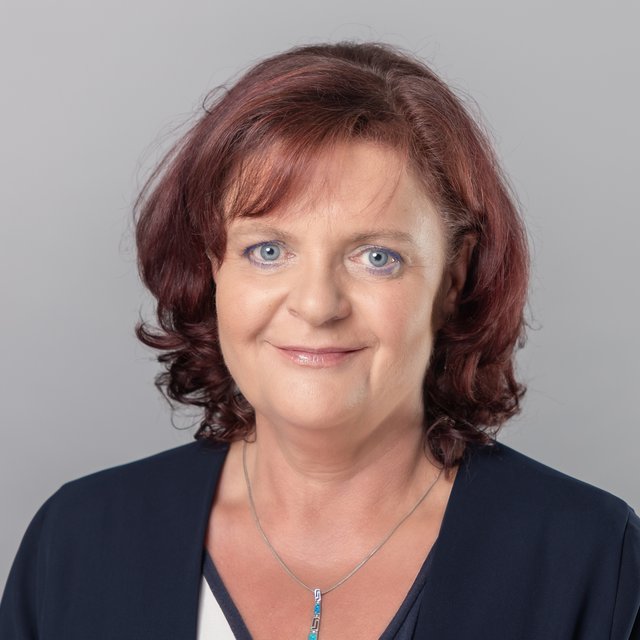 Lenka Poláková